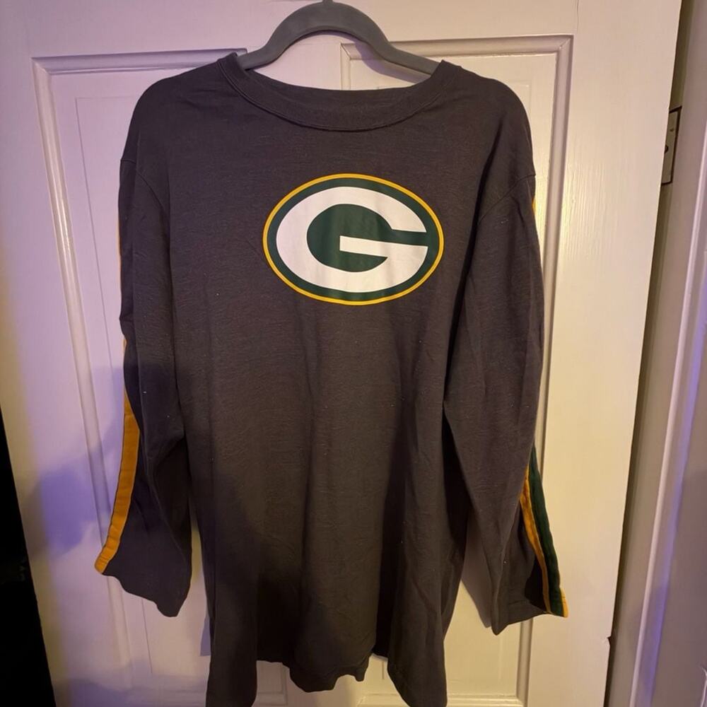 NFL Team Apparel Green Bay Packers Men's Medium Gray Long Sleeve T-Shirt